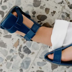 ili + charlie Shoes><noscript><img width=
