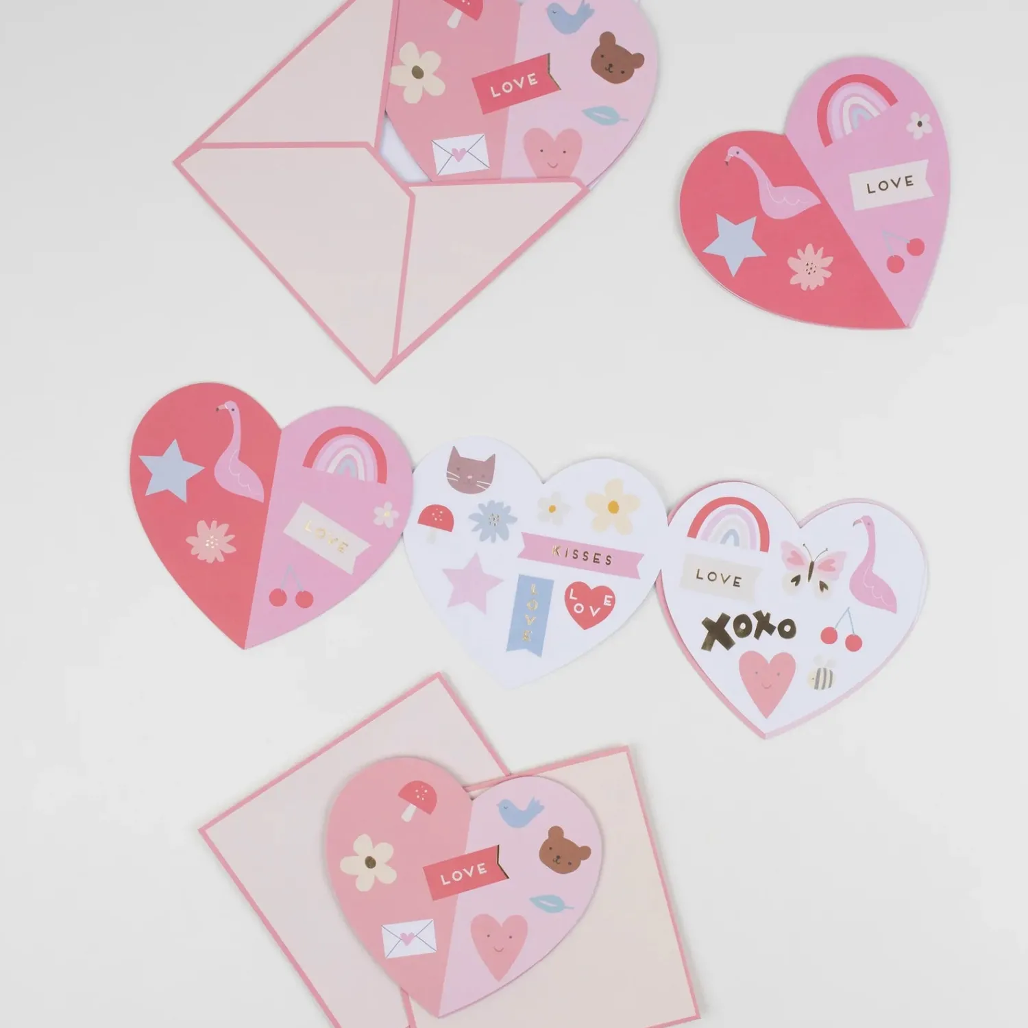 Meri Meri Face Masks> Heart Concertina Valentine Cards & Stickers (X 12)