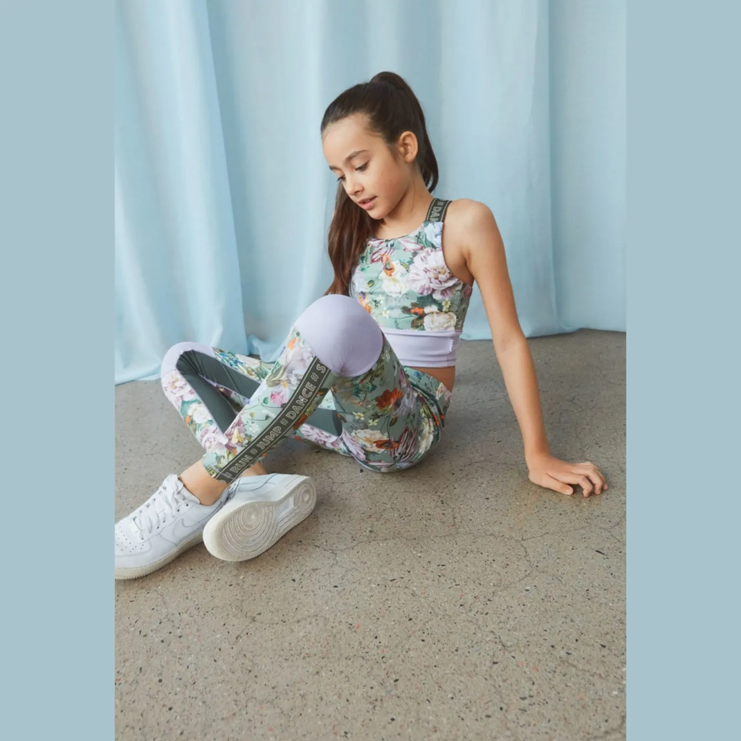 Molo Kids Face Masks> Oliva Sports Tops Green Botanic