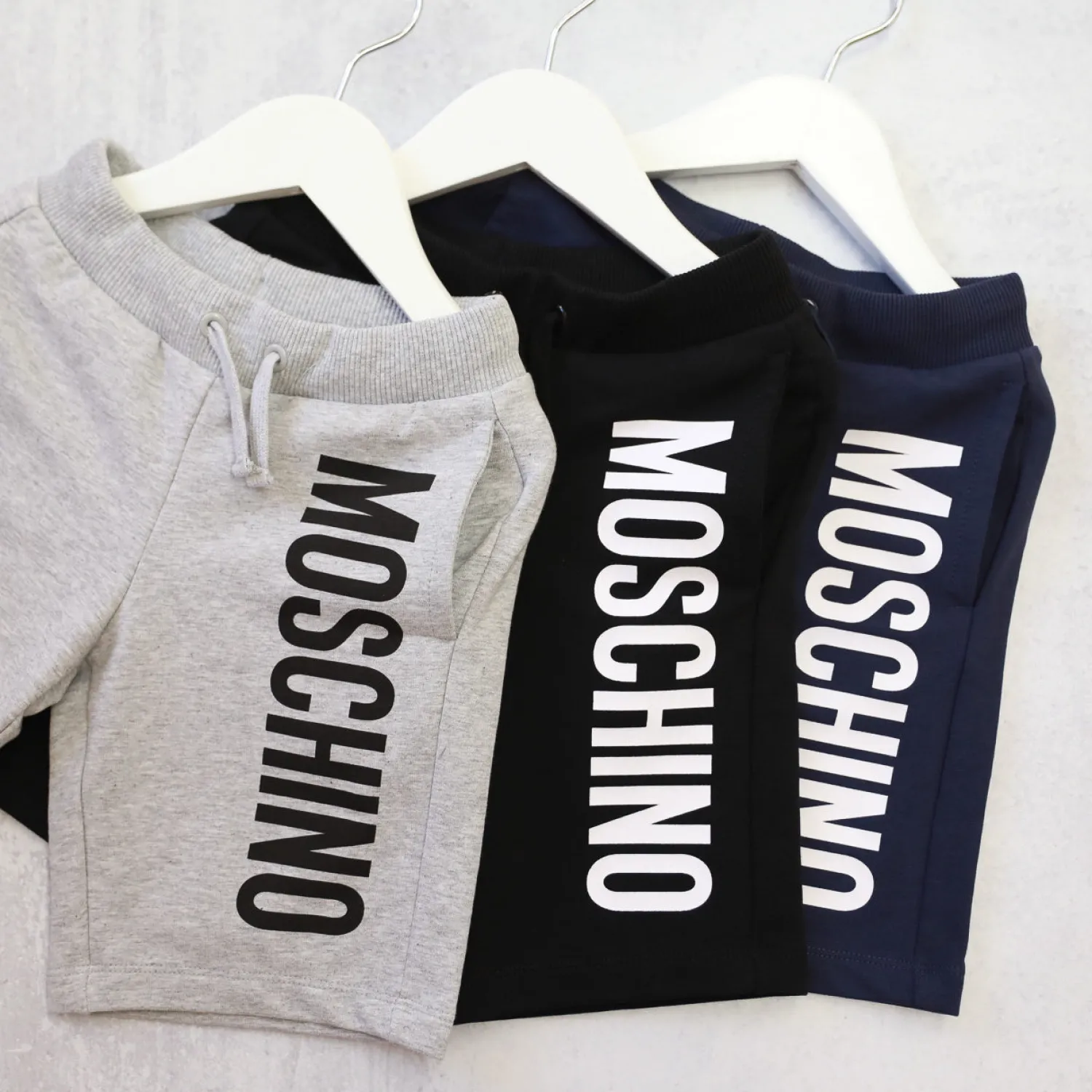 Moschino Shorts> Kids Logo Shorts Grey