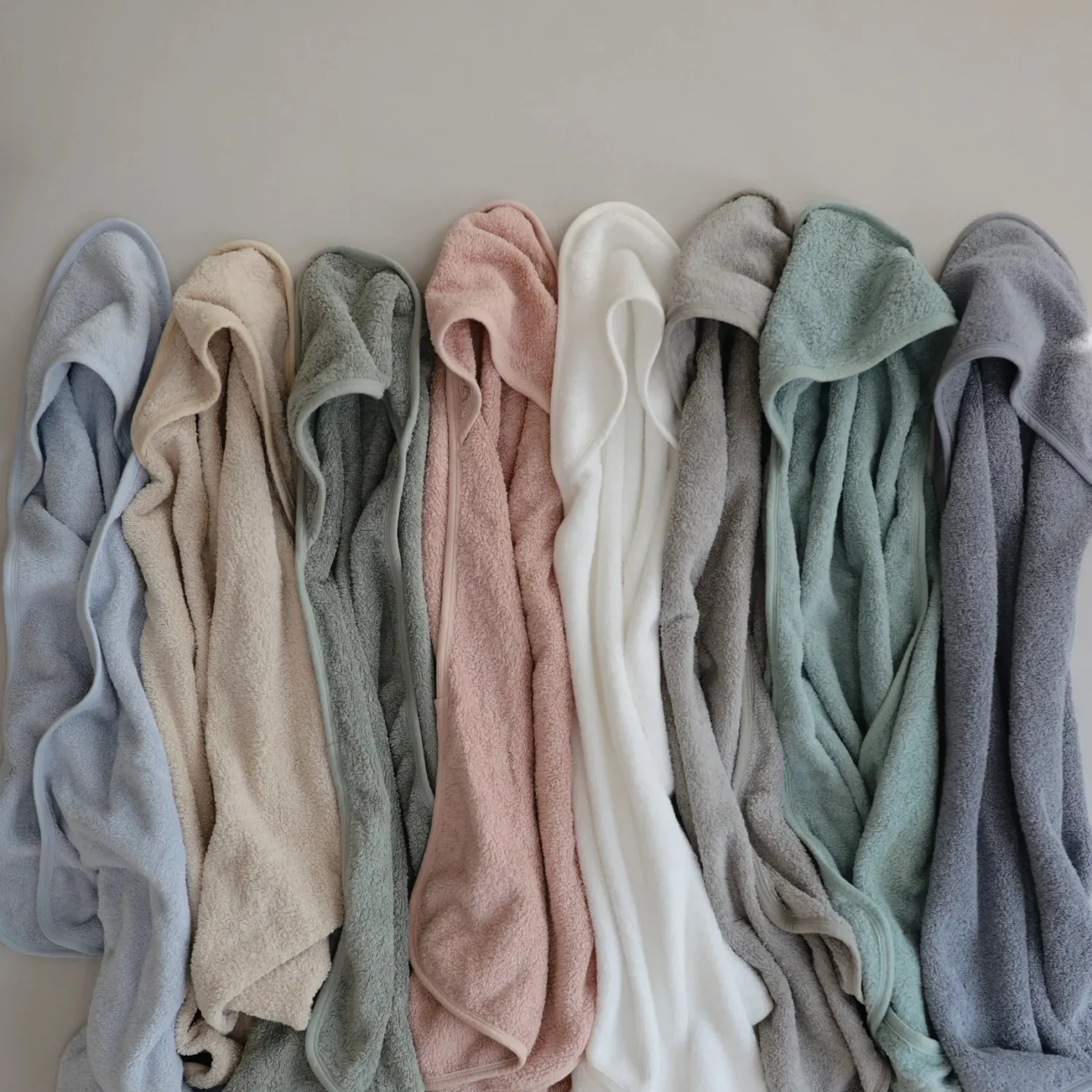 Mushie Face Masks> Organic Cotton Baby Hooded Towel (Fog)