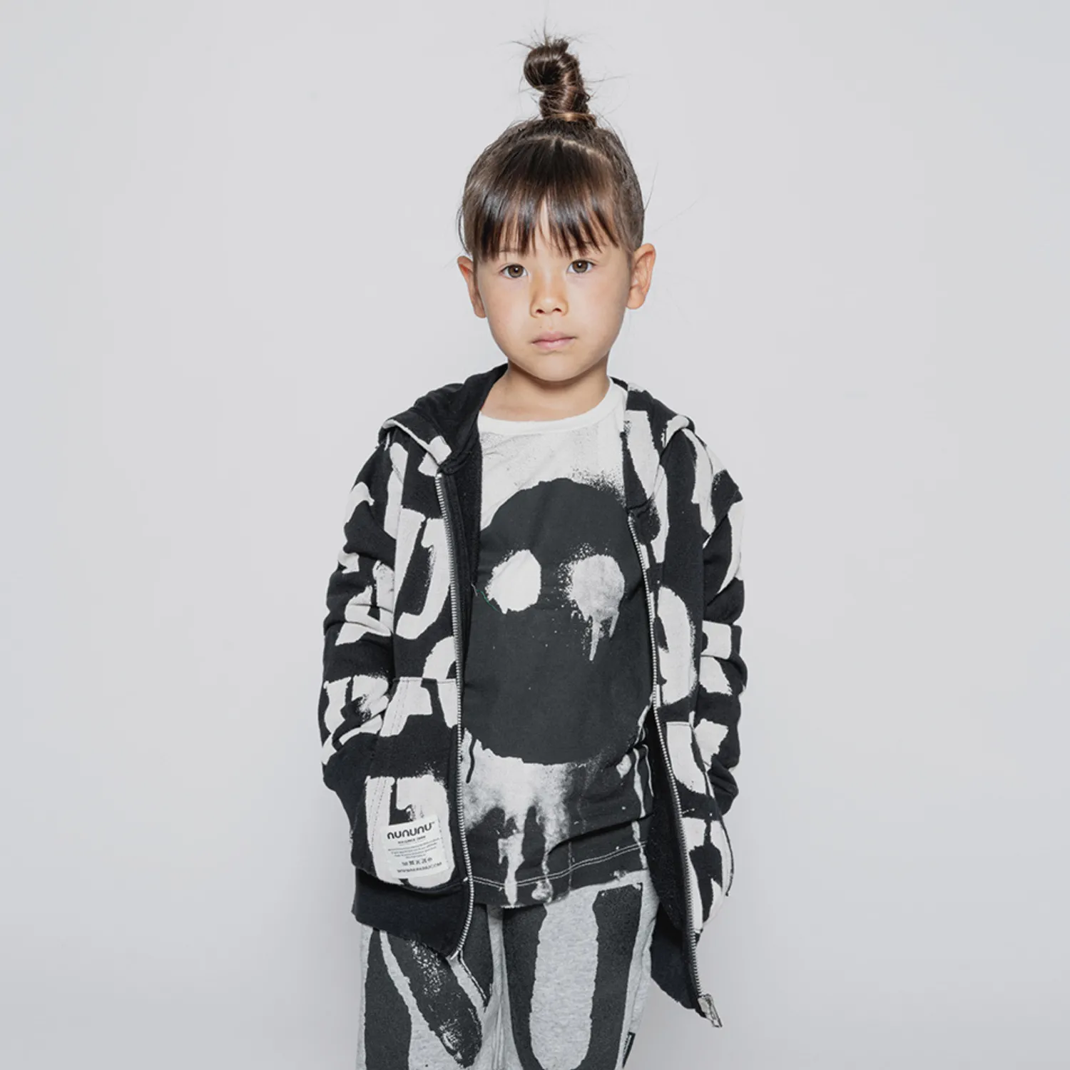 Nununu World Hoodies> Abc Zip Hoodie Black