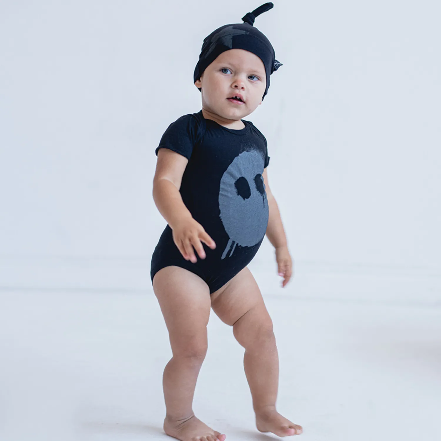 Nununu World Onesies> Baby Melting Mask Onesie Black