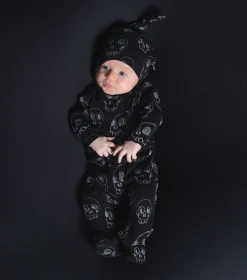 Nununu World Onesies> Baby Scribbled Skulls Footed Overall
