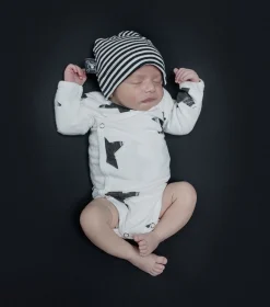Nununu World Onesies> Baby Soft Faded Envelope Bodysuit White
