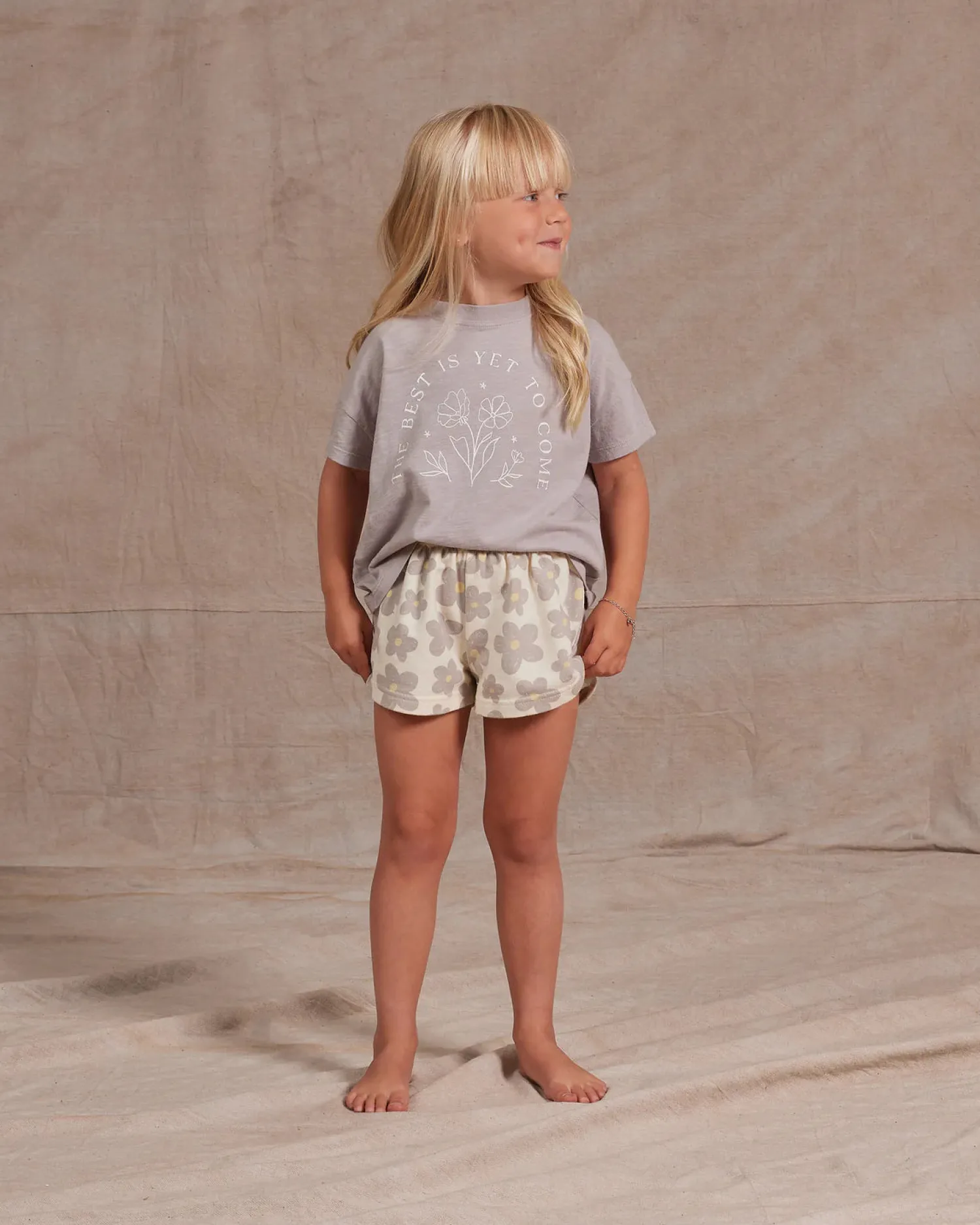 Rylee And Cru Long Sleeve T Shirts>Rylee + Cru Boxy Tee || The Best Is Yet To Come