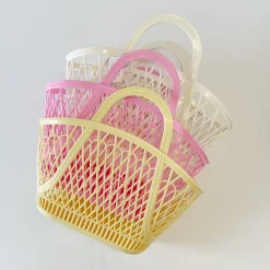 Sun Jellies Face Masks> Betty Basket Yellow