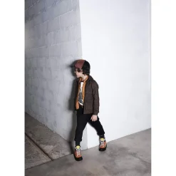 Wolf and Rita Coats><noscript><img width=